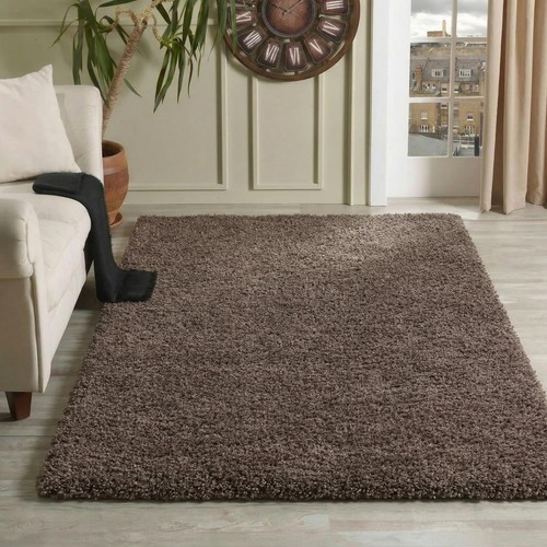 Moderner taupe biskuit braun